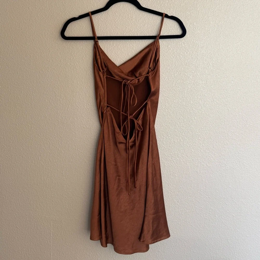 Princess Polly Alfie Rust Brown Mini Dress Size 2 - Picture 2 of 4